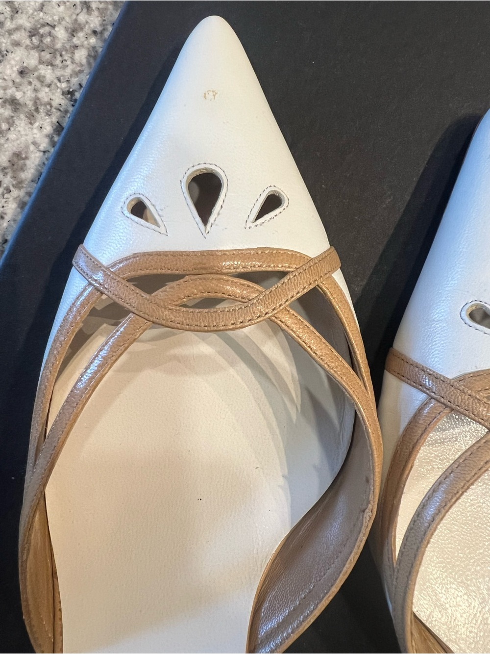 Valentino Garavani Vintage White and Tan Pointed-Toe Slip-On Kitten Heel Mules 8 - Picture 5 of 9